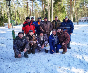 Соревнования коллектива по подлёдному лову \"Удачная лунка\", 2019г.